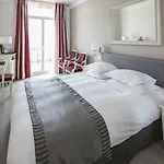 Suisse Ξενοδοχείο 4*