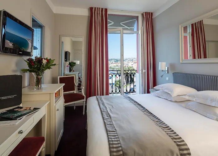 Suisse Hotell 4*