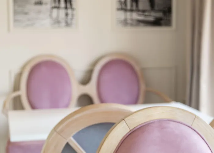 Suisse Hotell 4*
